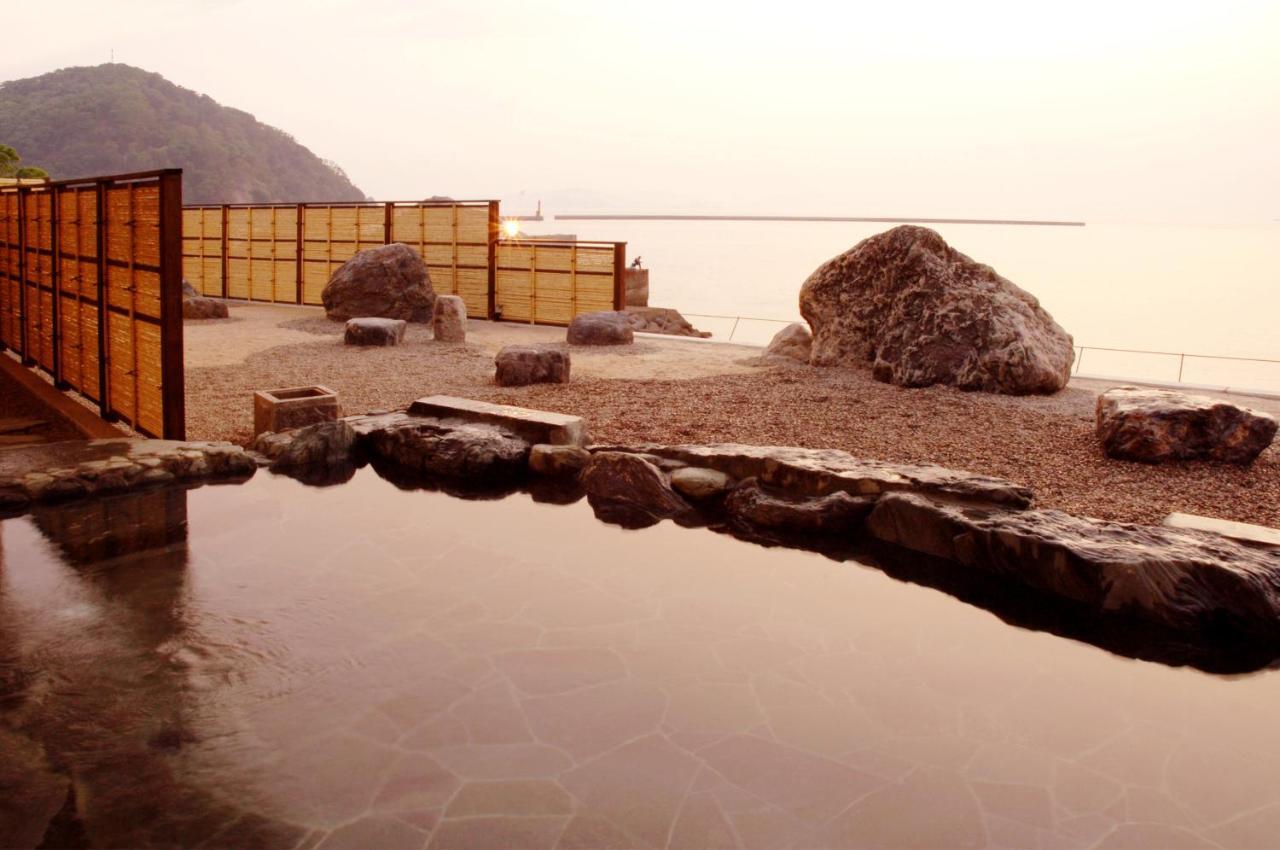 シーパの湯 Seapa No Yu Hotell Matsuyama  Exteriör bild